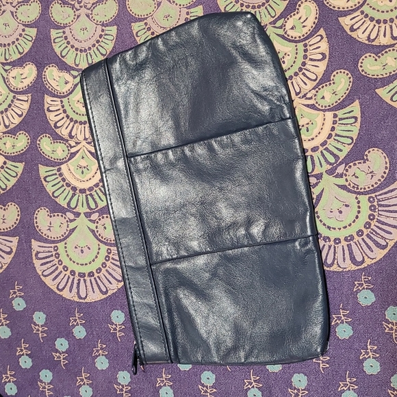 Vintage Navy Leather Clutch Hand Bag - Picture 1 of 5